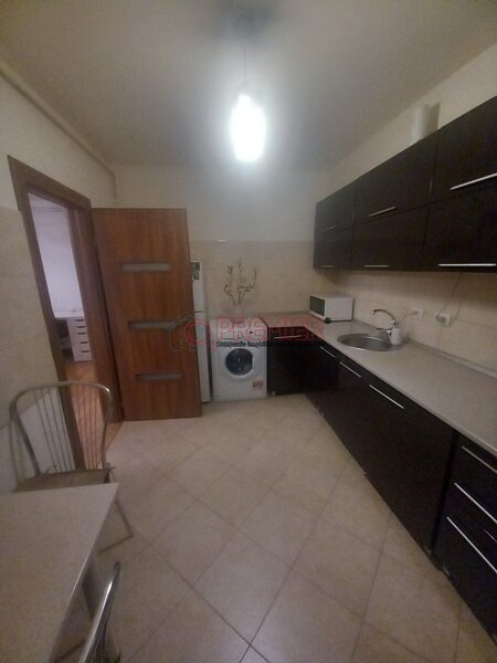 Sector 4 - Metrou Aparatorii Patriei - Garsoniera