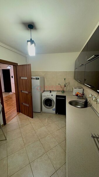 Sector 4 - Metrou Aparatorii Patriei - Garsoniera